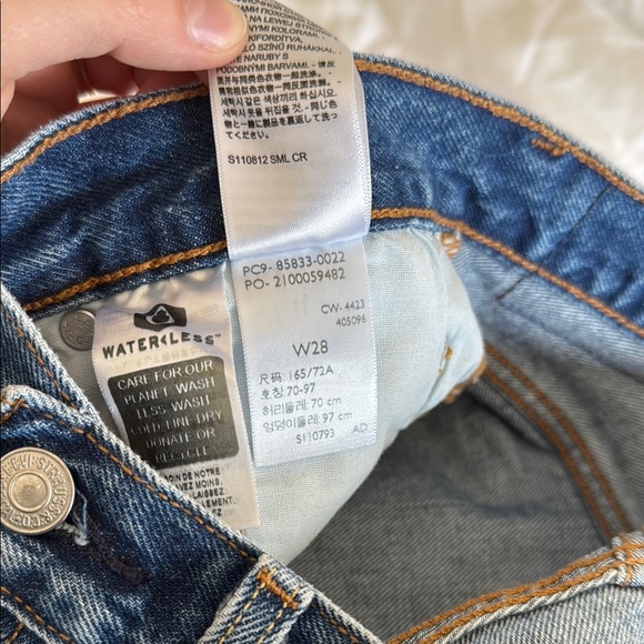 Levi’s Denim Shorts - Picture 5 of 12